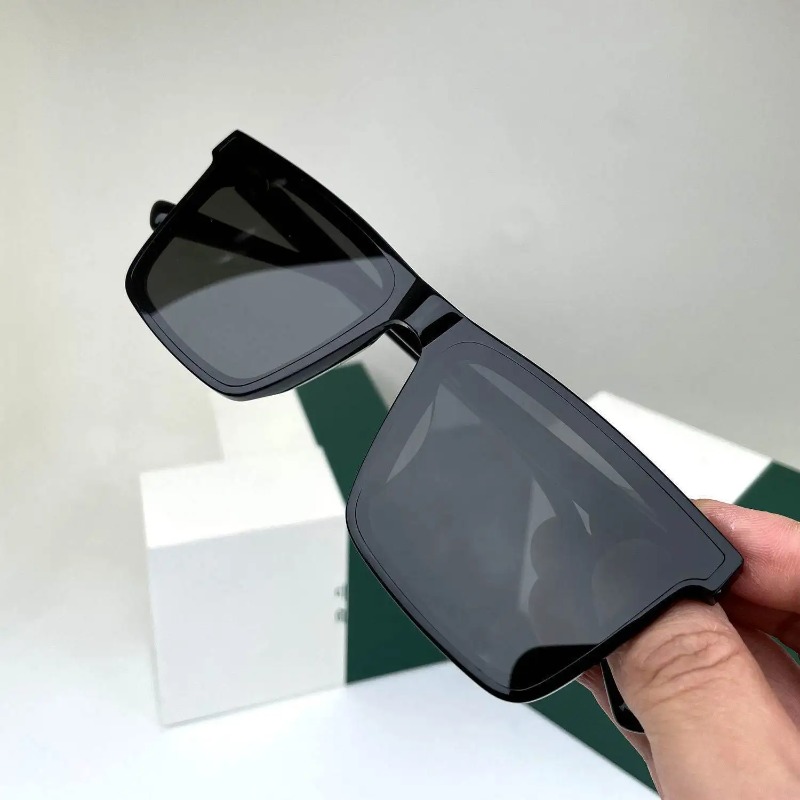 Novos Óculos de Sol Pretos par - Uv Resin avaliação e preço
